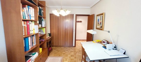3 bedrooms Apartment in Vitoria-Gasteiz, Spain No. 155583 6