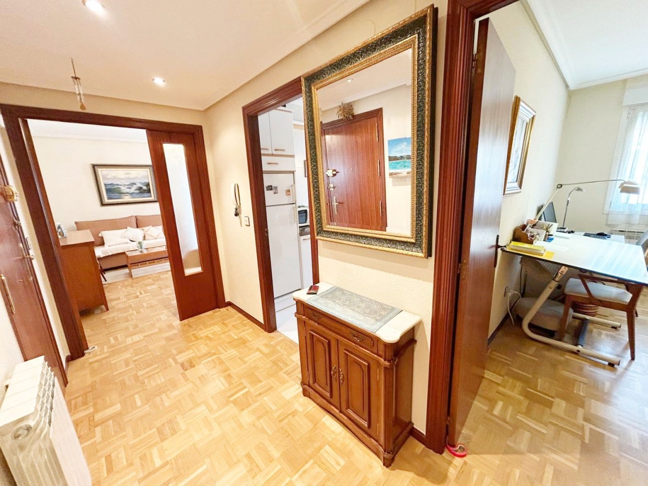 3 bedrooms Apartment in Vitoria-Gasteiz, Spain No. 155583