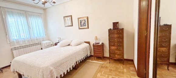 3 bedrooms Apartment in Vitoria-Gasteiz, Spain No. 155583 11