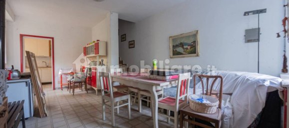 2 bedrooms House in Rocchetta Tanaro, Italy No. 268589 2