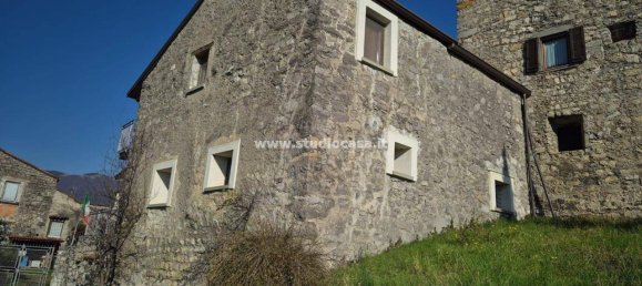 3 rooms Villa in Solto Collina, Italy No. 33075 4