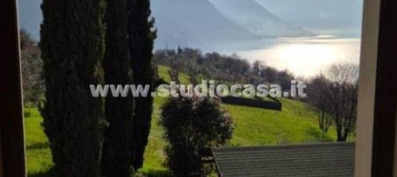3 rooms Villa in Solto Collina, Italy No. 33075 12