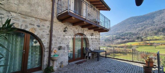 3 rooms Villa in Solto Collina, Italy No. 33075 7