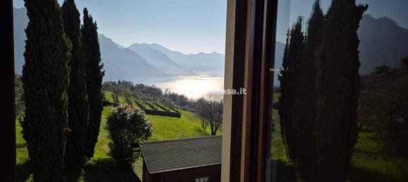 3 rooms Villa in Solto Collina, Italy No. 33075 10