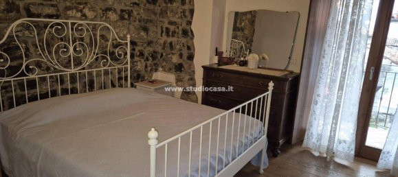 3 rooms Villa in Solto Collina, Italy No. 33075 22