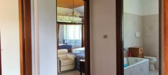 Квартира с 3 спальнями в Даванья, Италия № 280958 17