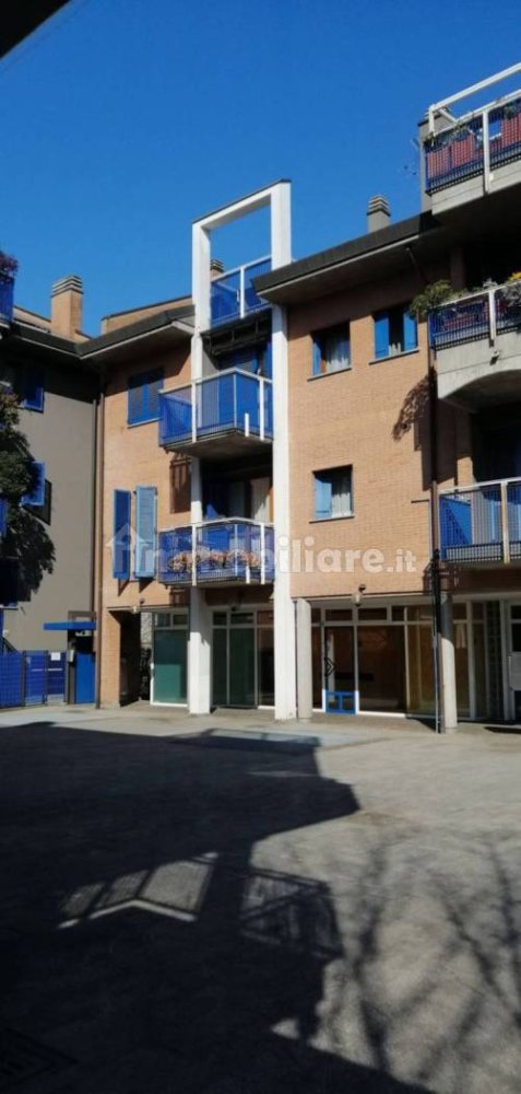 Imóvel comercial de 2 divisões em Desio, Italy N.º 103322