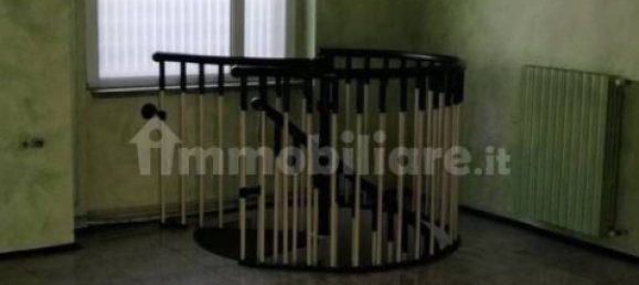 Imóvel comercial de 2 divisões em Desio, Italy N.º 103322 3