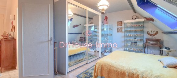 4 bedrooms House in Mettray, France No. 48232 4