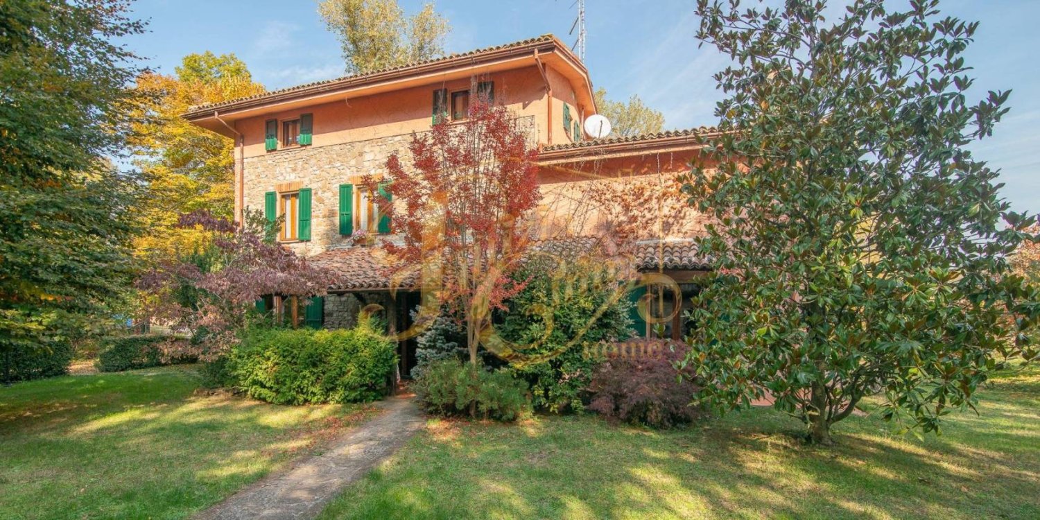 4 chambres Maison à Gazzola, Italy No. 321844