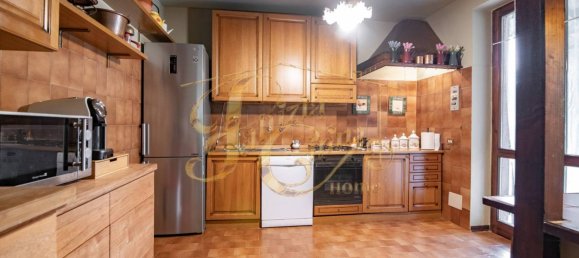 4 chambres Maison à Gazzola, Italy No. 321844 46