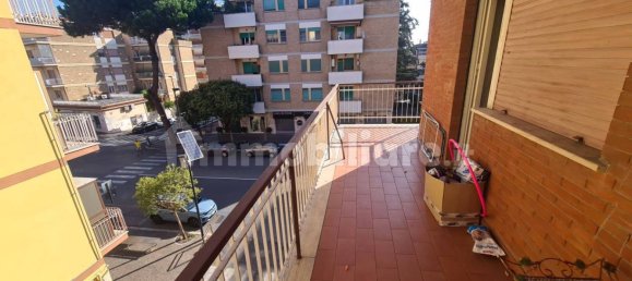 2 Schlafzimmer Wohnung in Pomezia, Italy, Nr. 374161 3