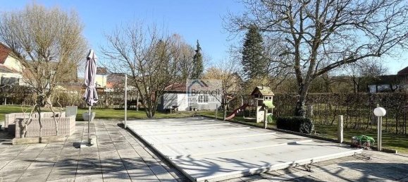 7 rooms House in Lower Saxony, Germany No. 212486 18