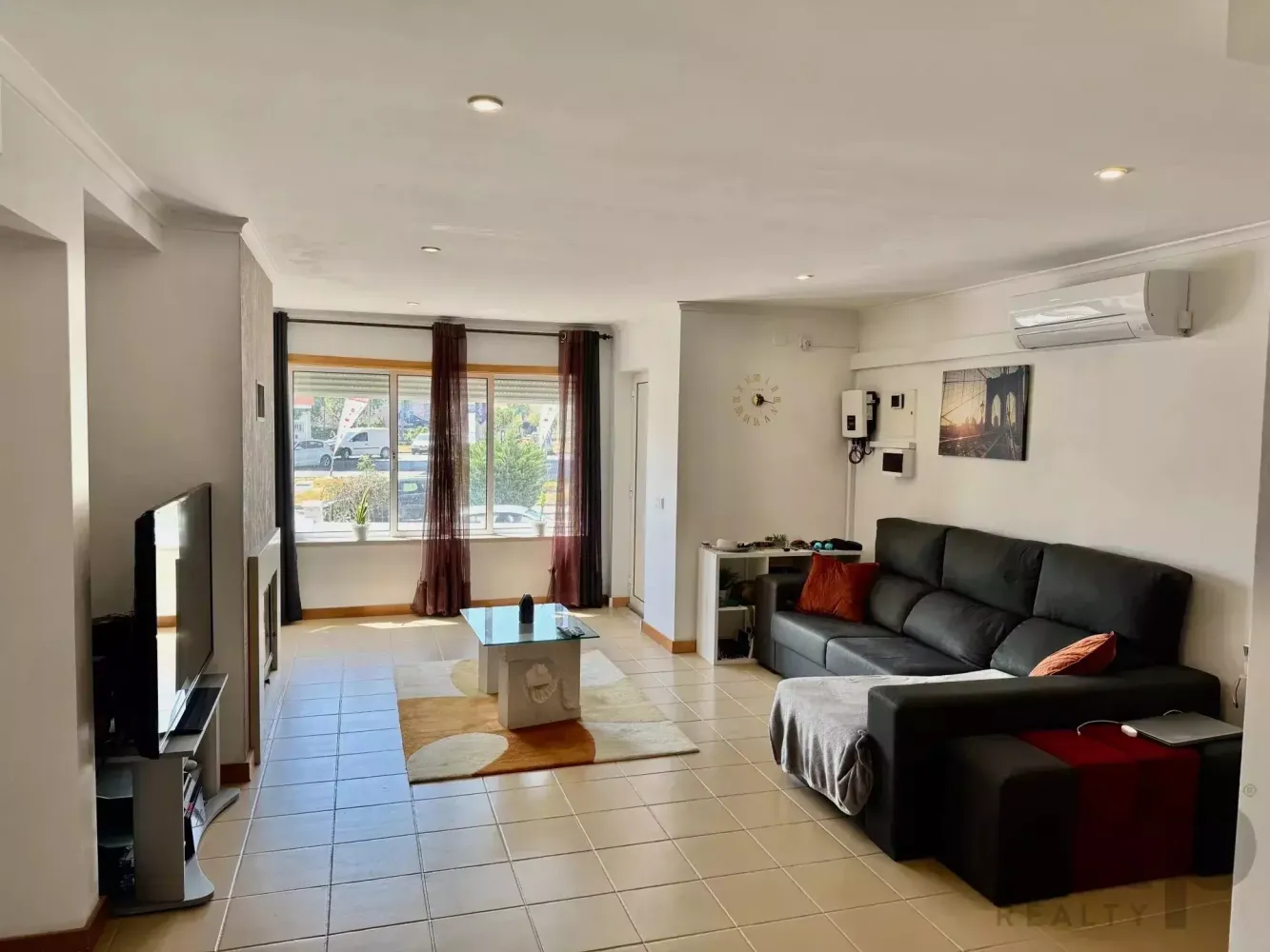 4 bedrooms House in Carapinheira, Portugal No. 259614