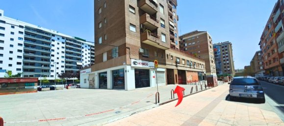 Apartamento de 3 dormitorios en Zaragoza, Spain No. 163283 50