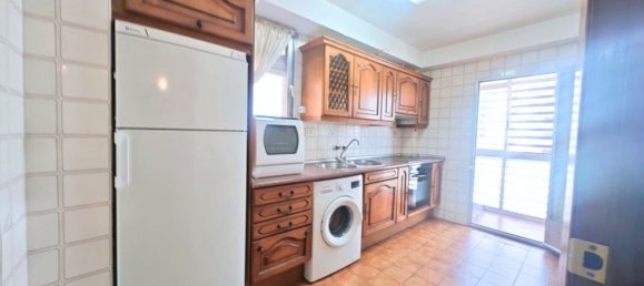 Apartamento de 3 dormitorios en Zaragoza, Spain No. 163283 7