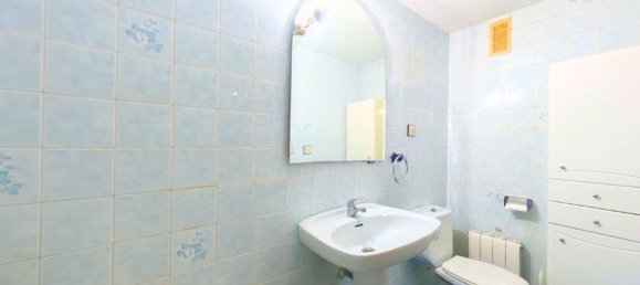 Apartamento de 3 dormitorios en Zaragoza, Spain No. 163283 23