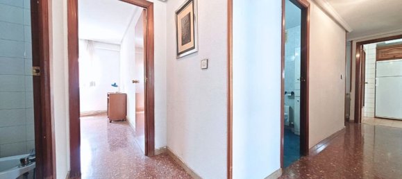 Apartamento de 3 dormitorios en Zaragoza, Spain No. 163283 39