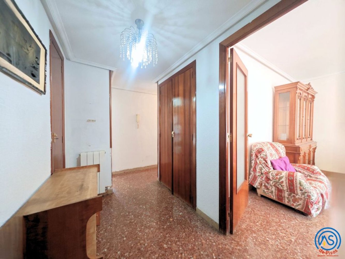 Apartamento de 3 dormitorios en Zaragoza, Spain No. 163283