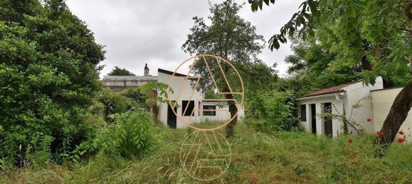 4 bedrooms Villa in Saint-Maur-des-Fosses, France No. 161635 9