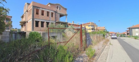 5 bedrooms Villa in Mosciano Sant'Angelo, Italy No. 321957 13