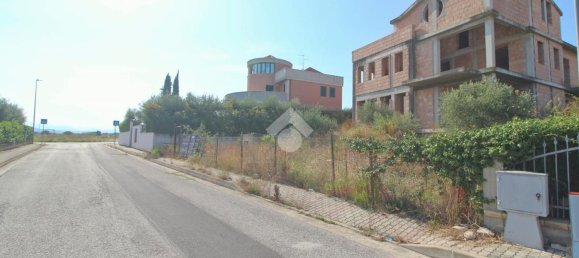 5 bedrooms Villa in Mosciano Sant'Angelo, Italy No. 321957 5