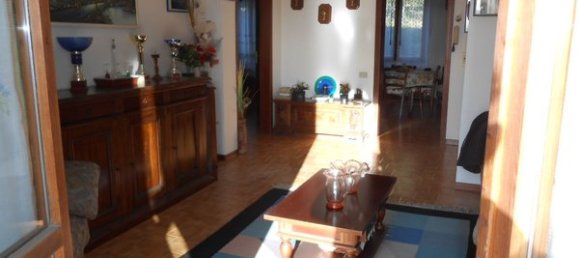 4-salle Appartement à Mondavio, Italy No. 133323 15