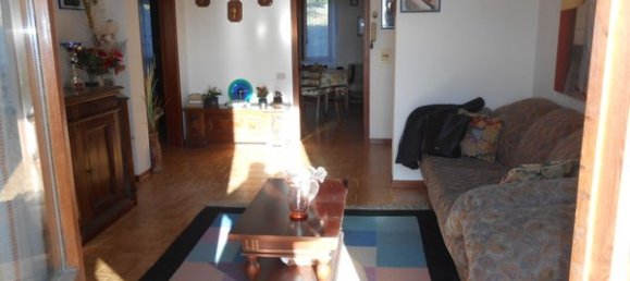 4-salle Appartement à Mondavio, Italy No. 133323 10