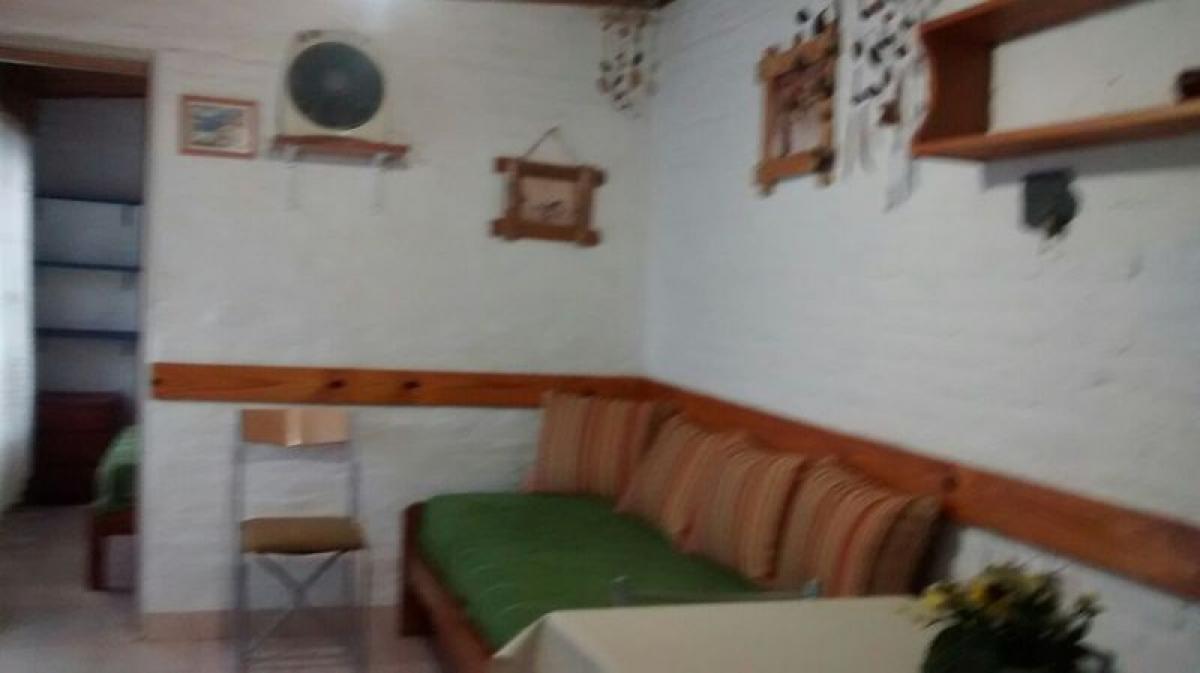 Imóvel comercial em Buenos Aires, Argentina 400 m² N.º 107819