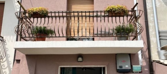 4 rooms House in Valeggio sul Mincio, Italy No. 60575 41