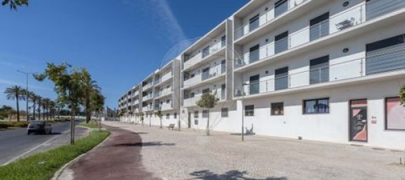 2 bedrooms Apartment in Pinhal Novo, Portugal No. 281644 4