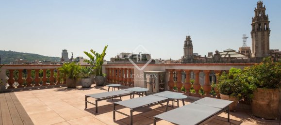 3 bedrooms Penthouse in Ciutat Vella, Spain No. 169083 5
