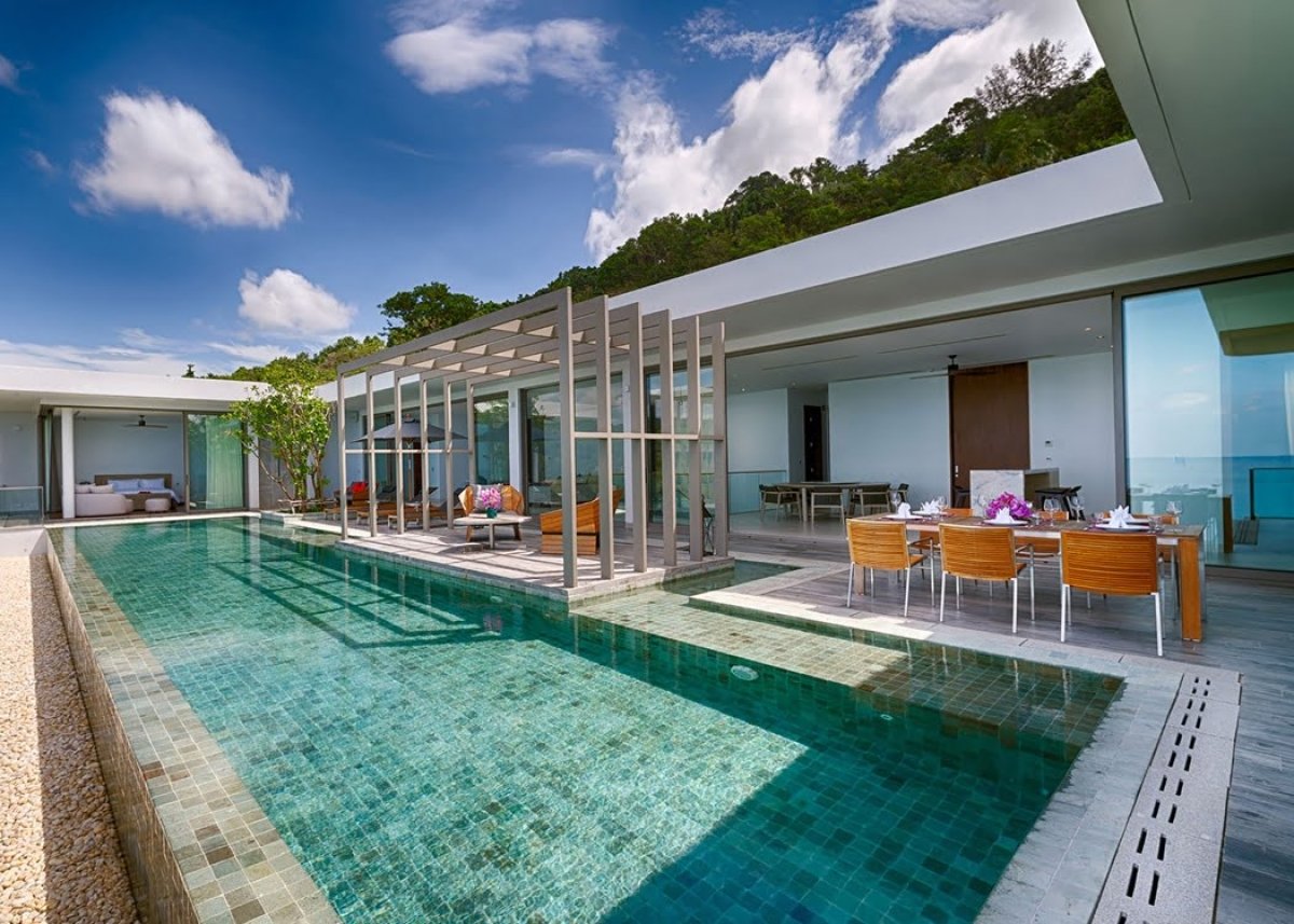 4 bedrooms Villa in Phuket, Thailand No. 5925