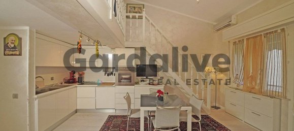 Apartamento de 1 dormitorio en Manerba del Garda, Italy No. 191935 2