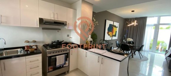 3 bedrooms Townhouse in Dubai, UAE No. 23869 3