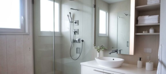 Casa de 2 dormitorios en Rhone, France No. 287668 15