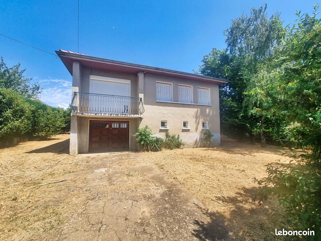 Casa de 2 dormitorios en Rhone, France No. 287668