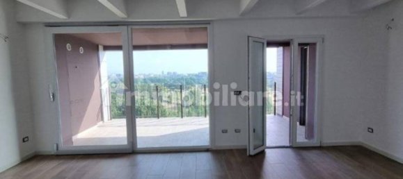 2 bedrooms Penthouse in Milan, Italy No. 239883 11