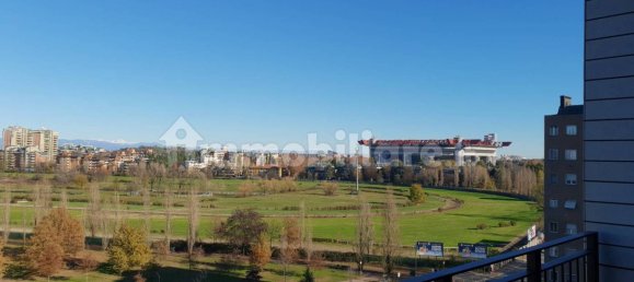 2 bedrooms Penthouse in Milan, Italy No. 239883 14