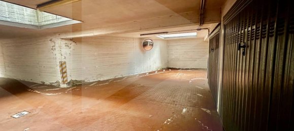 5 rooms Apartment in Bologna, Italy No. 18919 29