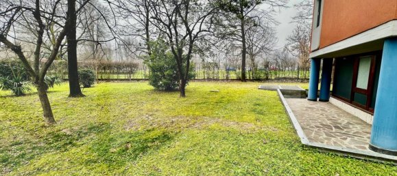 5 rooms Apartment in Bologna, Italy No. 18919 39