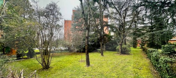 5 rooms Apartment in Bologna, Italy No. 18919 44