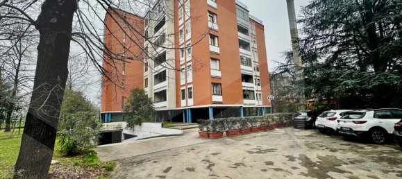 5 rooms Apartment in Bologna, Italy No. 18919 41