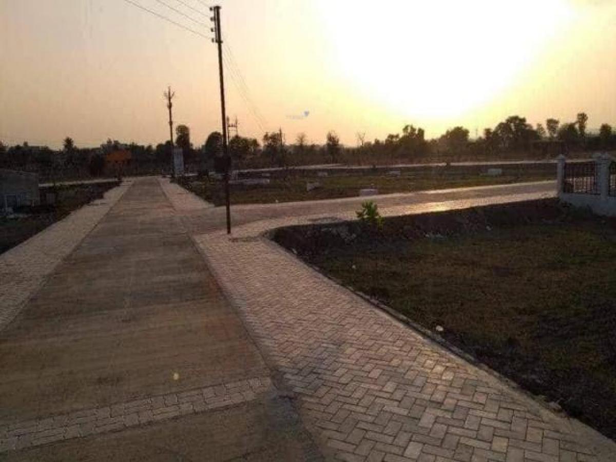  Land in Nagpur, India No. 35220