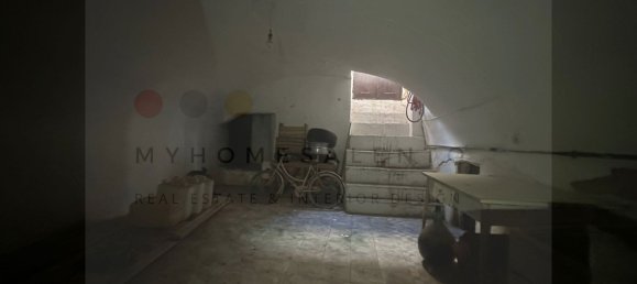 Дом с 8 комнатами в Miggiano, Италия № 157744 26