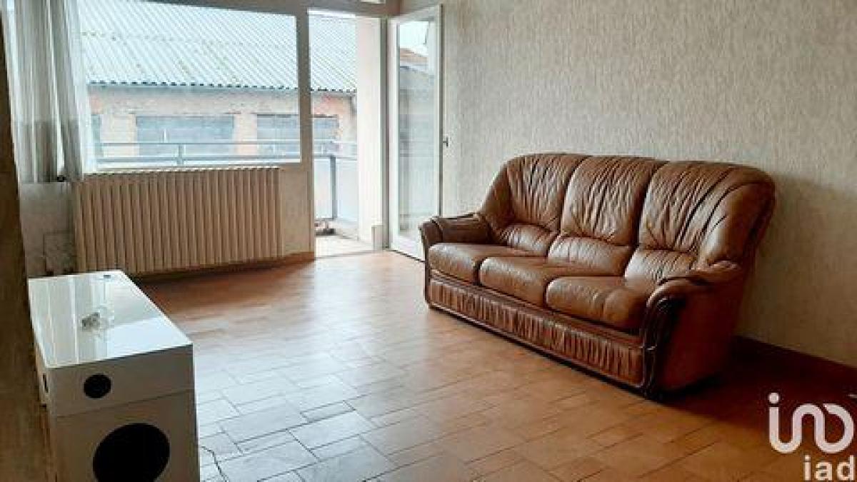 3 bedrooms Condo in Tarbes, France No. 35395