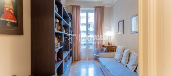 Apartamento de 4 habitaciónes en Milan, Italy No. 286576 13