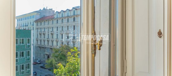 Apartamento de 4 habitaciónes en Milan, Italy No. 286576 22