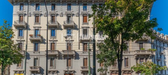 Apartamento de 4 habitaciónes en Milan, Italy No. 286576 30