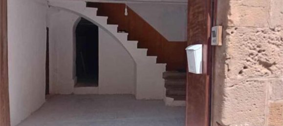 3 bedrooms House in Lleida, Spain No. 171035 8